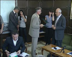 26.04.2013. - Potpisivanje ugovora za regresiranje prevoza studenata u Vojvodini