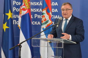 07.05.2019. - Uručeni ugovori za unapređivanje višejezičnosti u AP Vojvodini