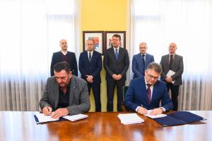 21.12.2022. - Potpisivanje ugovora za rekonstrukciju objekta Kamenice 1