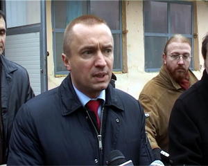 30.11.2011. - Dr Bojan Pajtić povodom uručenja ključeva izbegličkim porodicama iz Vojvodine