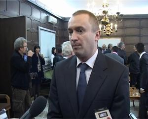29.12.2011. - Dr Bojan Pajtić povodom potpisivanja ugovora za samozapošljavanje Roma u Vojvodini