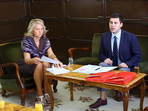 12.09.2012. - Potpisivanje ugovora o raspodeli sredstava za unapređenje prava na službenu upotrebu jezika i pisama