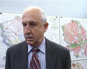 23.11.2012. - Prof. dr Dragoslav Petrović o uručenju ugovora i rešenja za sufinansiranje novih aktivnosti međunarodne saradnje