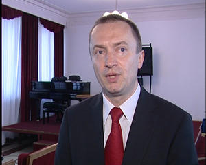 24.05.2013. - Predsednik Pajtić povodom dodele sertifikata za uvođenje dvojezične nastave