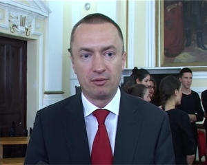 27.05.2013. - Dr Bojan Pajtić o bilingvalnoj nastavi na srpskom i francuskom jeziku