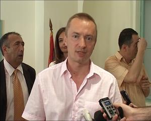 20.06.2013. - Dr Bojan Pajtić povodom uručnje sporazuma o donaciji za otkup kuća za izbeglice