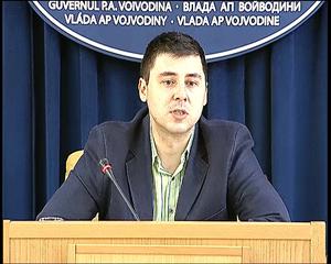 25.07.2013. - Dr Andor Deli o finansiranju vanrednih troškova obrazovnih ustanova na teritoriji AP Vojvodine