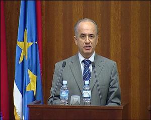 26.09.2013. - Izlaganje dr Slobodana Puzovića na sednici Skupštine AP Vojvodine
