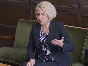 14.10.2013. - Izlaganje Nataše Pavićević-Bajić na sastanku sa proizvođačima peleta i briketa
