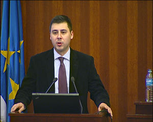 20.11.2013. - Uvodno izlaganje Andora Delija  na konferenciji o bezbednosti dece