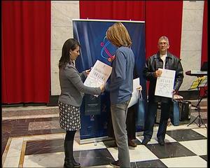 12.12.2013. - Dodela nagrada najuspešnijim učenicima osnovnih i srednjih škola u AP Vojvodini