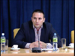 28.05.2014. - Izlaganje Mirka Adžića na konferenciji za novinare o odbrani od poplava