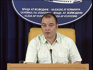 09.06.2014. - Goran Ješić o štetama izazvanim poplavama i aktuelnoj situaciji u Pokrajinskoj vladi