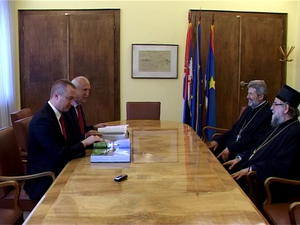 22.10.2014. - Predsednik Pokrajinske vlade primio episkopa sremskog Srpske pravoslavne crkve