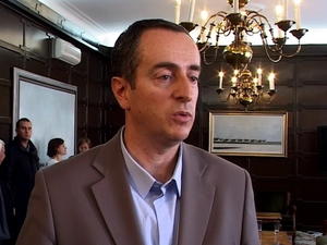 27.10.2014. - Radomir Kukobat o pomoći izbegličkim i raseljeničkim porodicama