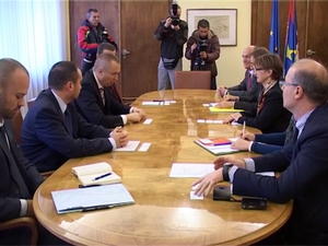 09.12.2014. - Predsednik pokrajinske vlade Bojan Pajtić primio ambasadorku Francuske Kristin Moro