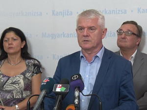 08.07.2015. - Miroslav Vasin o problemima zbog priliva velikog broja migranata u opštini Kanjiža