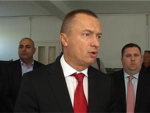 24.09.2015. - Predsednik Pajtić povodom otvaranja Romskog privrednog centra Vojvodine