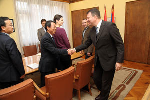 08.11.2016. - Predsednik Mirović primio predstavnike kineske kompanije China Road and Bridge Corporation