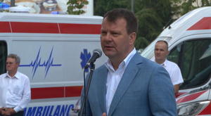 05.06.2018. - Igor Mirović na dodeli sanitetskih vozila zdravstvenim ustanovama u AP Vojvodini