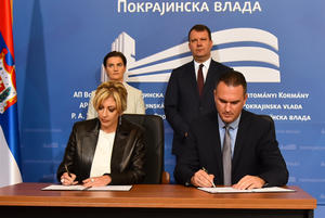 APV_1212