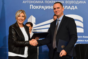APV_1229