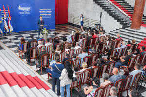 19.06.2018. - Uručeni ugovori za pomoć izbeglim i raseljenim porodicama