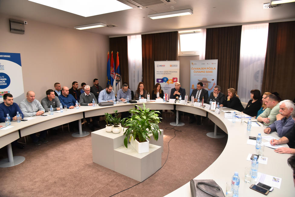 APV_8773