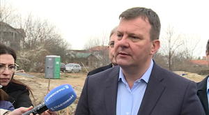 19.03.2019. - Predsednik Mirović o radovima na izgradnji kružnog toka u Sremskoj Kamenici