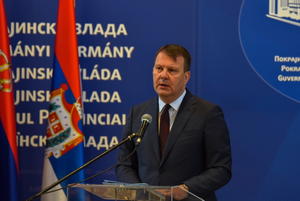 APV_2179