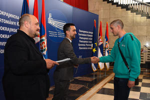 21.05.2019. - U Pokrajinskoj Vladi uručena pomoć izbeglim, prognanim i raseljenim licima