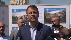 13.06.2020. - Predsednik Mirović o radovima na rekonstrukciji Doma zdravlja na Limanu