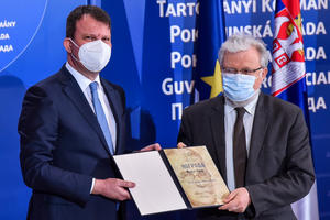 10.12.2020. - Predsednik Mirović uručio najviša pokrajinska priznanja