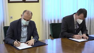 18.12.2020. - Potpisan sporazum o pomoći Pokrajinske vlade za lečenje dece od retkih bolesti