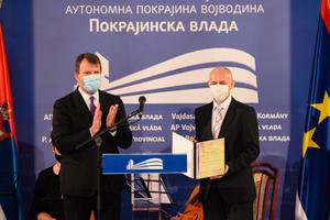 APV_7180