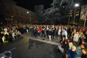 APV_6931