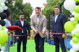 17.05.2023. - Predsednik Mirović otvorio prvi padel centar u Novom Sadu