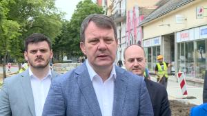 24.05.2023. - Predsednik Mirović o radovima na rekonstrukciji Ulice srpskih vladara u Apatinu