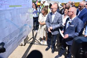 25.05.2024. - Predsednica Gojković obišla radove na izgradnji podvožnjaka ispod pruge Novi Sad – Subotica – Kelebija