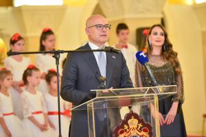 APV_8618
