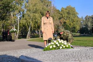 23.10.2024. - Maja Gojković položila venac povodom Dana oslobođenja Novog Sada u Drugom svetskom ratu