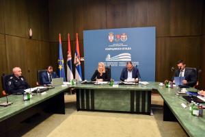 APV_6837a
