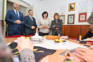 APV_8946