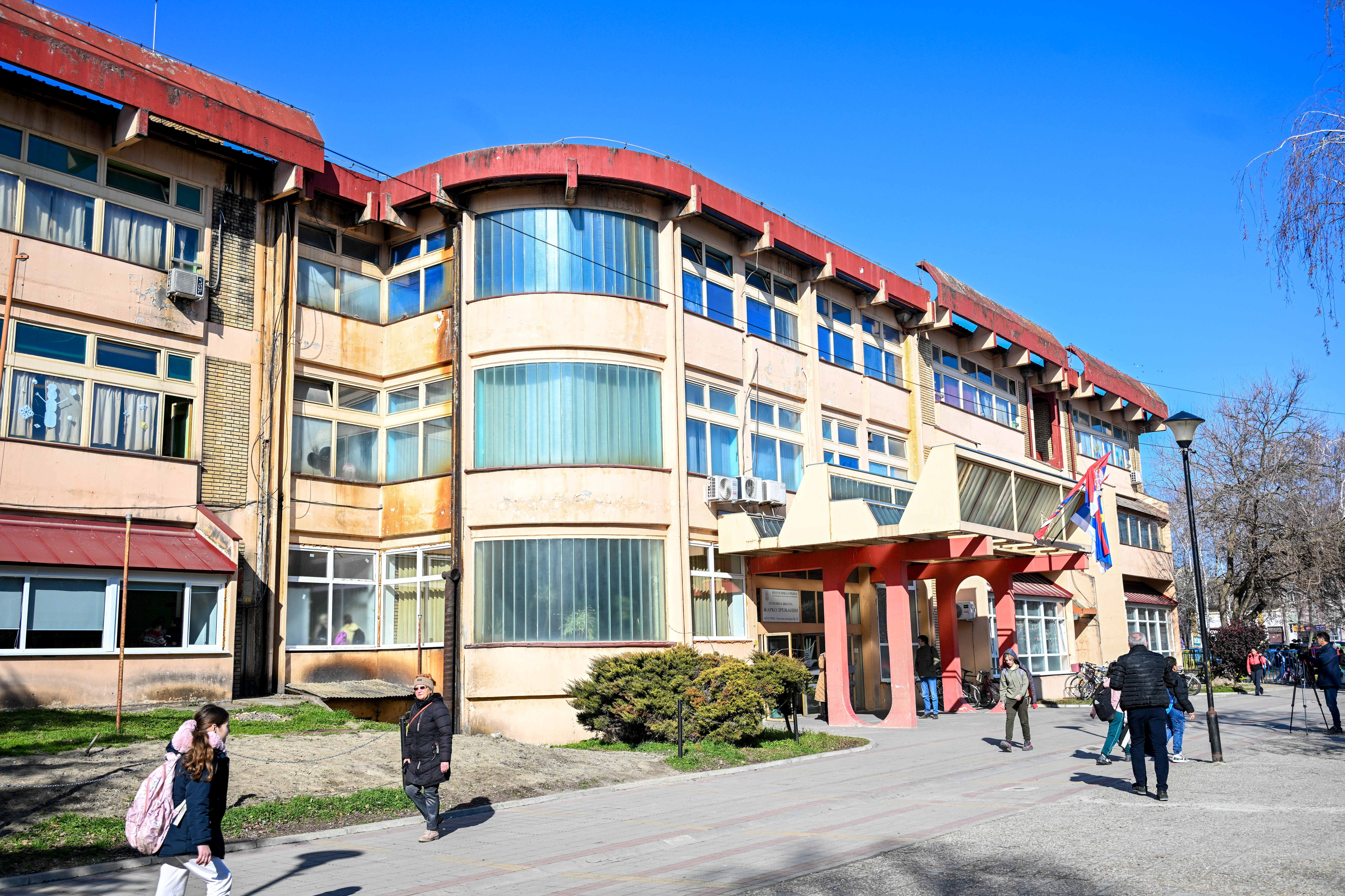 APV_5863