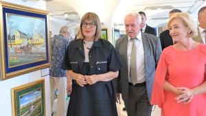 15.07.2025. - Predsednica Gojković otvorila izložbu „Naivno slikarstvo iz Kovačice“ u Bratislavi