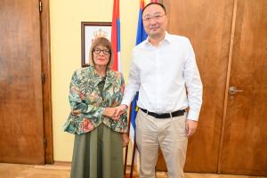 31.08.2026. - Maja Gojković sa predstavnicima kineske kompanije za promociju tehnologija obnovljivih izvora energije