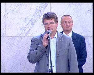 26.08.2009. - Daniel Petrović, potpisivanje ugovora sa korisnicima sredstava za odvodnjavanje i uređenje atarskih puteva