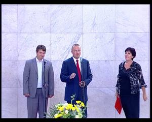 26.08.2009. - Dr Bojan Pajtić, potpisivanje ugovora sa korisnicima sredstava za odvodnjavanje i uređenje atarskih puteva